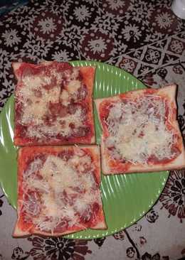 Pizza roti tawar tanpa oven