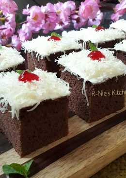 Sponge Cake Coklat Potong