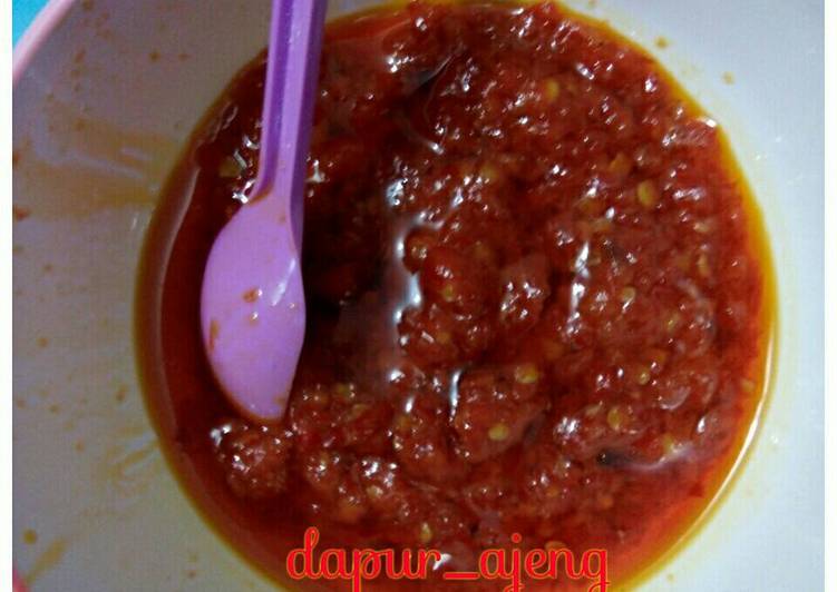 Resep Sambel tomat terasi Oleh bUnDanya damArsyila