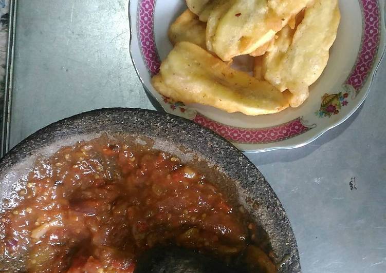 resep lengkap untuk Pisang goreng kipas sambal tomat