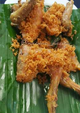 Ayam goreng serundeng kelapa / ayam goreng bumbu poyah