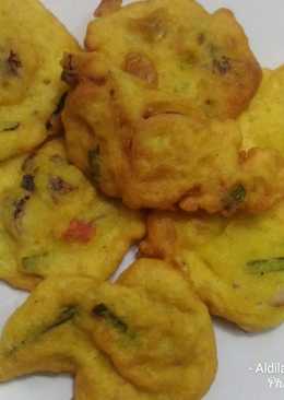 Cucur kucai + sotong khas Malaysia