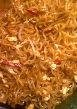 Mi goreng pedas keringð