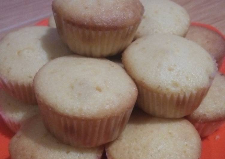 gambar untuk resep Cup cake vanila