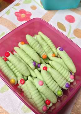 Caterpillar cookies