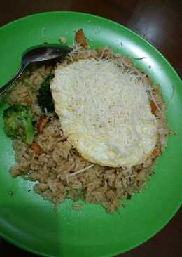 Nasi goreng kampung keju