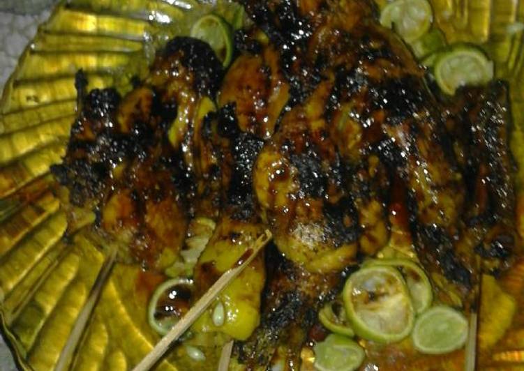 Resep Ayam bakar ungkep Karya Sifa Pratiwi