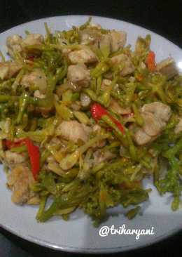 Oseng tempe bunga pepaya