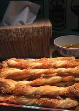 Stick keju dari Puff pastry