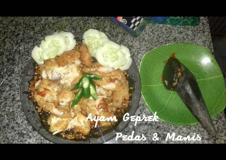 gambar untuk cara membuat Ayam Geprek Pedas & Manis