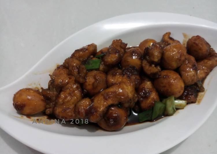 Ayam telor puyuh bumbu kecap