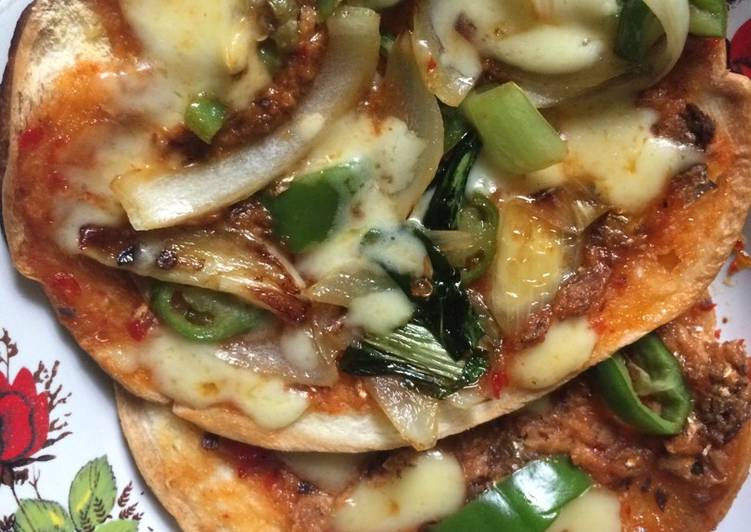 gambar untuk cara membuat Pizza roti tawar teflon