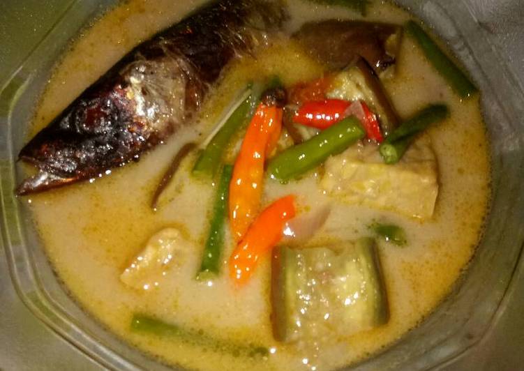 resep lengkap untuk Sayur lodeh ikan asap