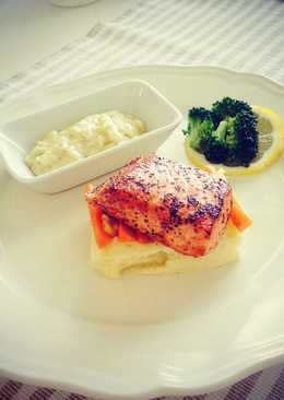 Pan Seared Salmon with lemon butter sauce