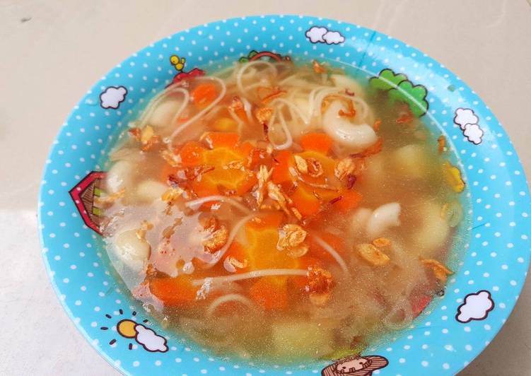 resep makanan Sop Makaroni