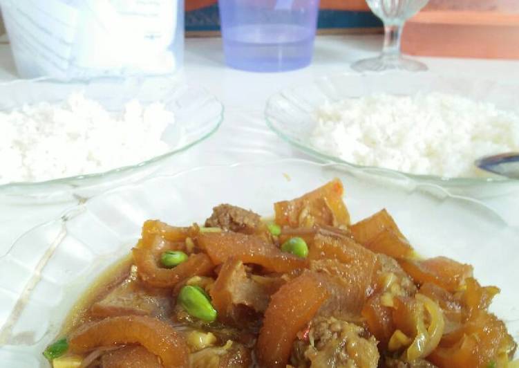 cara membuat Kikil Sapi Petai Manis Pedas + Bakso Sapi