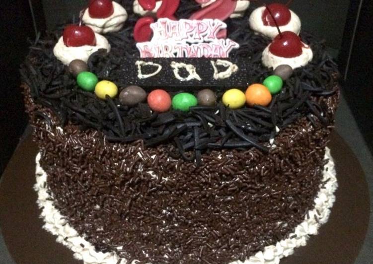 Black Forest Cake Ultah