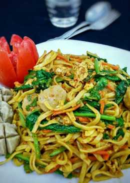 Ifu mie goreng bakso