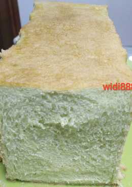 Roti tawar pandan /basic bread (eggless)