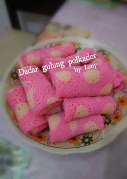 Dadar gulung polkadot