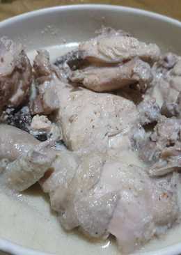 Opor ayam putih