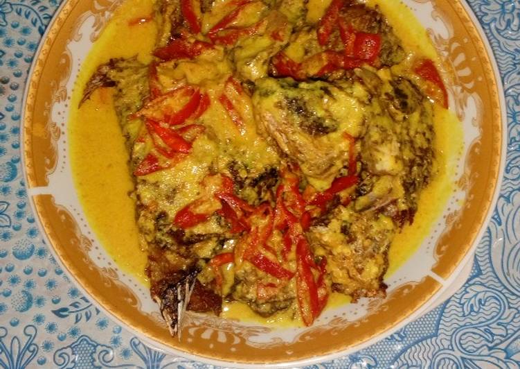 Resep Mujair Goreng bumbu Acar kuning Kiriman dari Pha