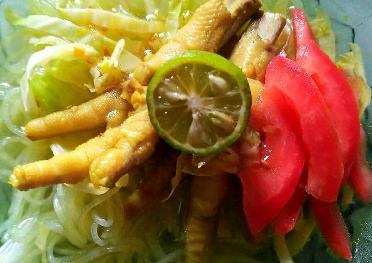 Resep Soto ceker bening Dari Adriana Hadi S