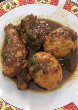 10. Semur Ayam Telur