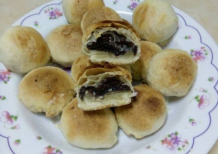 resep lengkap untuk Bakpia kering isi coklat