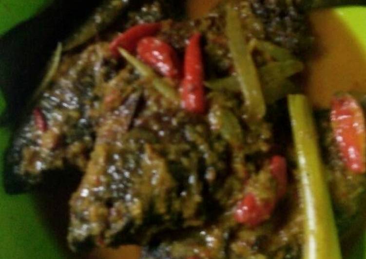 resep makanan Ikan bumbu acar