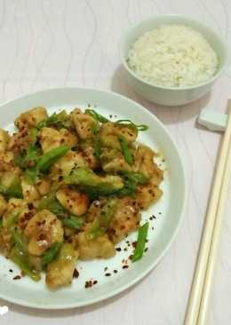 Chicken Lettuce with Mayonaise Sauce