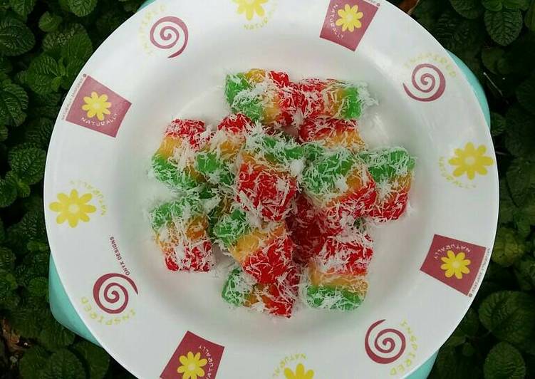 gambar untuk resep makanan Ongol ongol Singkong Pelangi