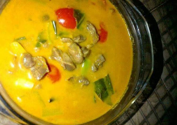 resep lengkap untuk Gulai hati - rempela ayam gemulai :D