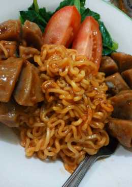 Mie Goreng Manis Pedas