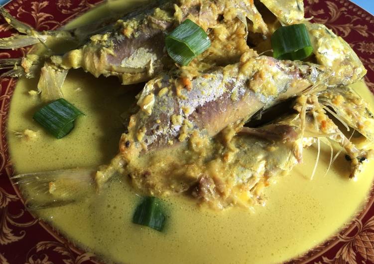  Resep Ikan kembung bumbu kuning oleh Lily syafri Cookpad