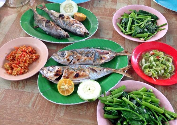 resep lengkap untuk Ikan Bakar Sambal Dabu-Dabu