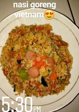 Nasi goreng Vietnam sosis sayur duper pedas