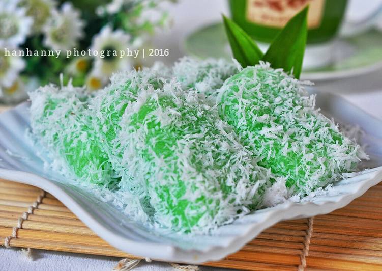 gambar untuk resep makanan Ongol Ongol Singkong Pandan