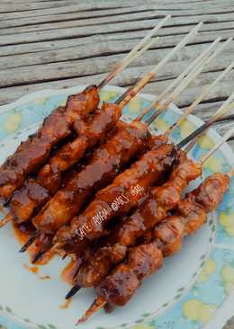 Sate ayam bumbu merah