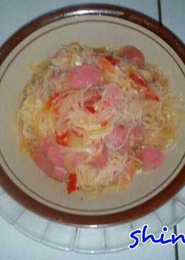 Bihun kuah goang (kuah pedas)