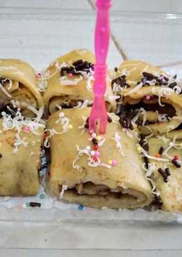 Pancake banana roll