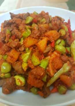 Sambal goreng kentang,ati ampela