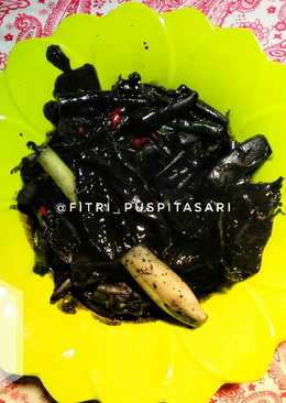 Cumi Masak Hitam Pedas