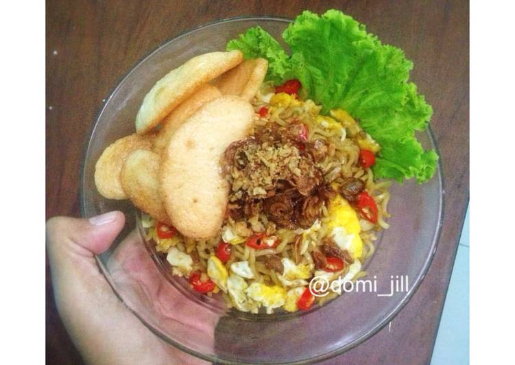 resep makanan Indomie goreng setan