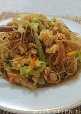 7. Bihun Goreng Sederhana