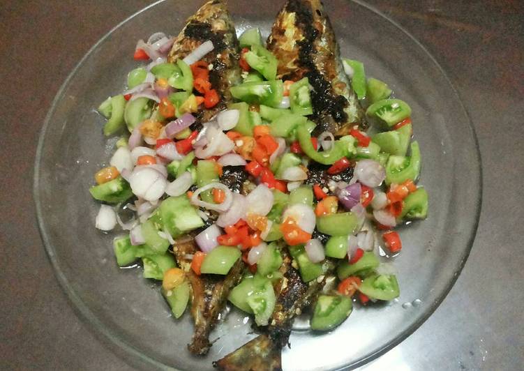 gambar untuk resep Ikan kembung panggang bumbu dabu dabu