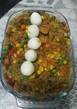 Goreng bihun jagung campuran sosis