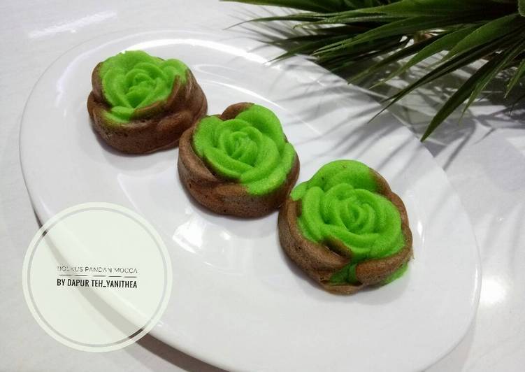 resep Bolu Kukus Pandan Mocca no mixer