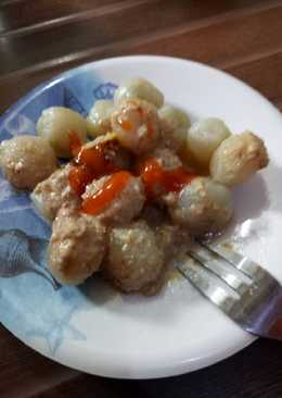 Cilok wortel saus kacang