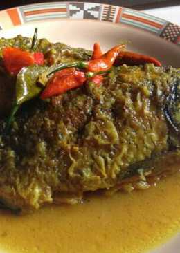 Ikan Mas Bumbu Acar Kuning (Step by Step)